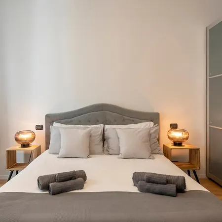 Boutique Apartment Porta Duomo, Close To The Lake! Côme Esterno foto